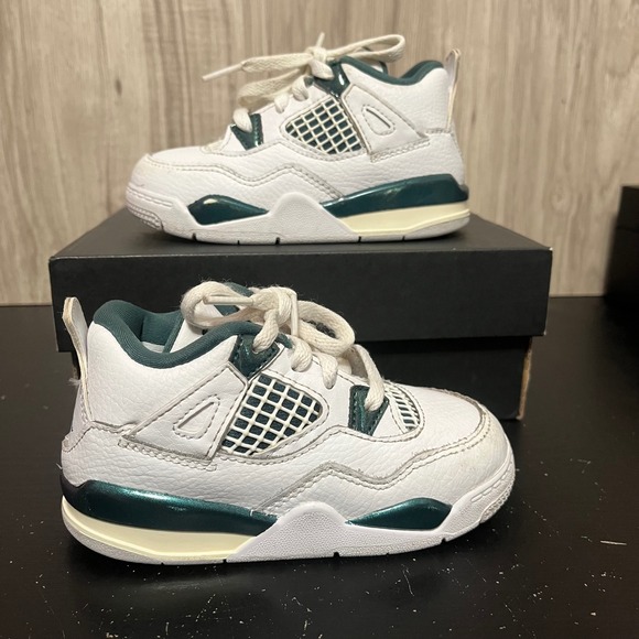 Toddler Air Jordan 4 Retro Athletic Shoes 'Oxidized Green' BQ7670 103 - Size 8c - Picture 1 of 9